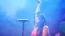 Tong Tong Fair yang mendatangkan Anggun sebagai salah satu penampil bukan festival kemarin sore. Melansir dari laman Wikipedia Indonesia, Tong Tong Fair sebelumnya dikenal dengan Pasar Malam Besar. Diadakan tiap tahun di Belanda, ia salah satu festival tertua dan terakbar di Negeri Kincir Angin. Tong Tong Fair juga jadi festival dengan pengunjung terbanyak di Belanda. Wow! (Foto: Dok. Instagram @anggun_cipta)