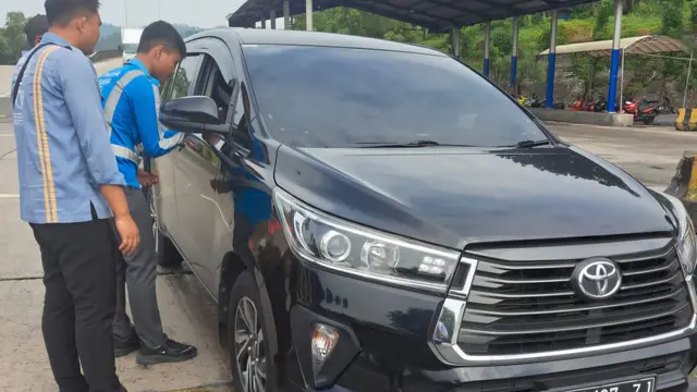 Proyek tersebut mencakup delapan Pembangkit Listrik Tenaga Panas Bumi (PLTP) dan 47 Pembangkit Listrik Tenaga Surya (PLTS) dengan total kapasitas mencapai 380 megawatt (MW). (Istimewa)