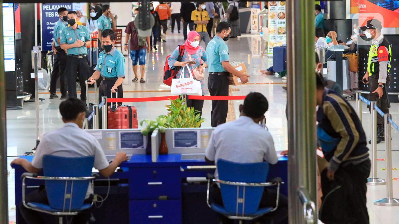 FOTO: Perjalanan Domestik Tak Perlu Lagi Tunjukkan Bukti Tes COVID-19