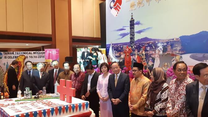 Kepala kantor Perwakilan Ekonomi dan Perdagangan Taiwan di Indonesia (Taipei Economic and Trade Office) John Chen saat membuka acara hari jadi Taiwan (Liputan6.com/Rizki Akbar Hasan)