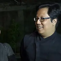 Sebagai anak muda di Indonesia, Gita Gutawa terlibat dalam kegiatan amal 'Voice Of Children - Liaten With Love'. Gita Gutawa berhasil melelang 1000 buku senilai 600 juta rupiah.