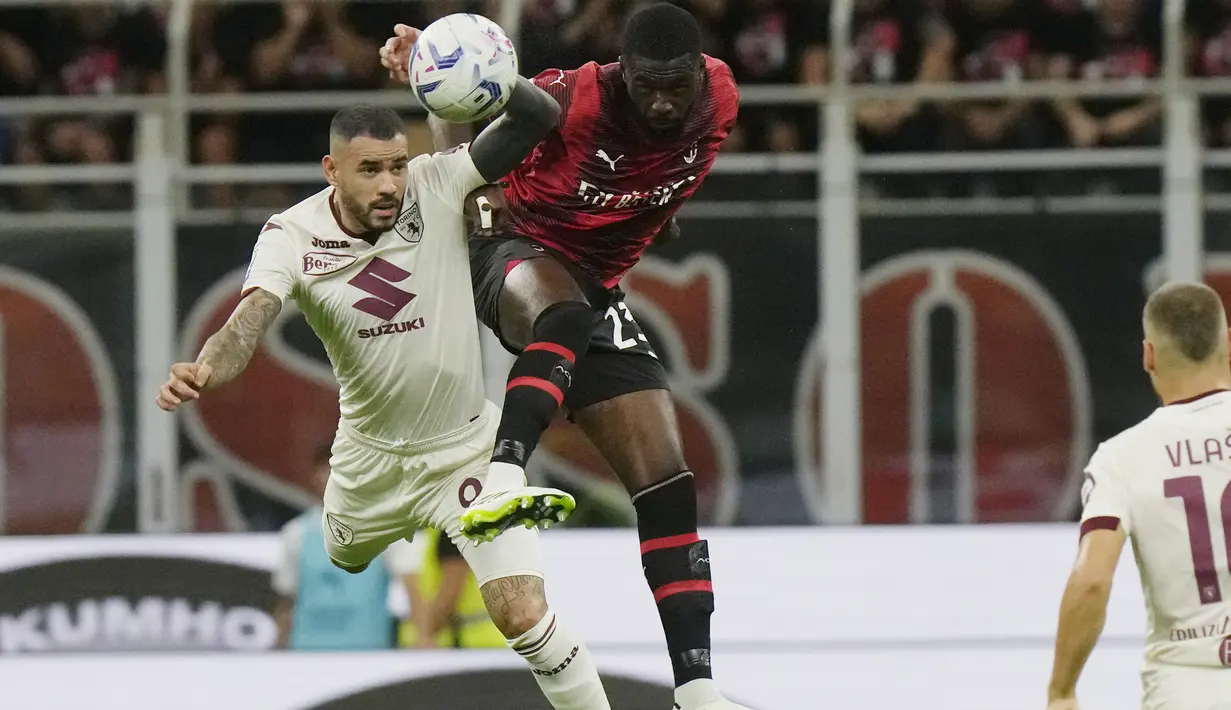 Pasukan Stefano Pioli kini mengoleksi enam poin dari dua laga. (AP Photo/Luca Bruno)