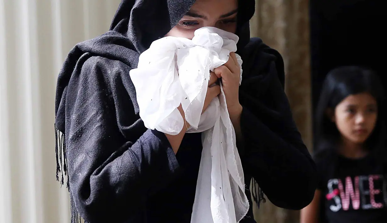 Sebelum sang ibu menghembuskan napas terakhirnya, sebagai anak, Ashanty seperti mendapatkan firasat. Sang ibu, Ratu Farida Danan Siddik binti Abdullah Siddik meninggal Minggu (6/11) pukul 16.30 WIB, dalam usia 72 tahun. (Nurwahyunan/Bintang.com)