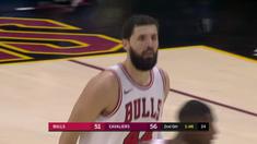 Berita video game recap NBA 2017-2018 antara Cleveland Cavaliers melawan Chicago Bulls dengan skor 115-112.