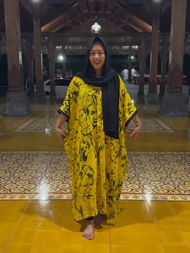 Model gamis Soimah (Instagram/@showimah)