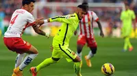 Video Barcelona Menang Tipis Atas Almeria