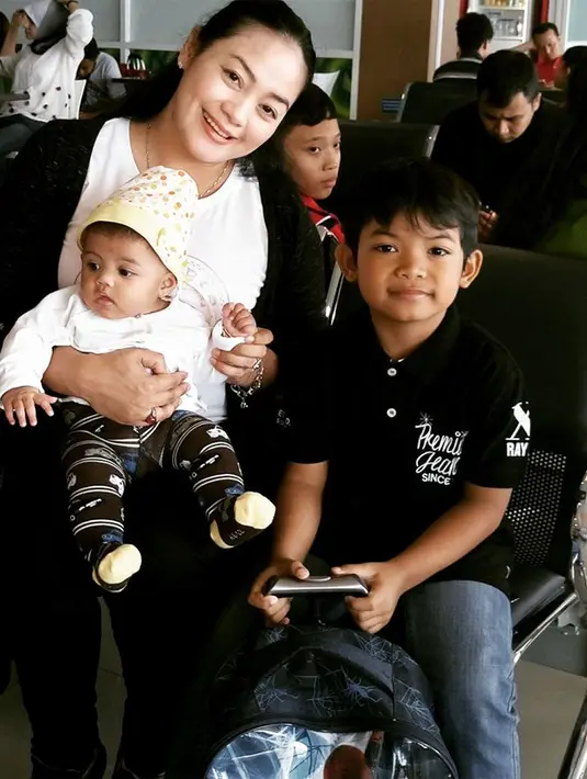 Yan Vellia (Facebook/Yan Vell)