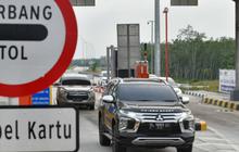 Resmikan Bagian dari Jalan Tol Trans Sumatera, Jokowi: Tinggal 40 Km Lagi Sampai ke Danau Toba