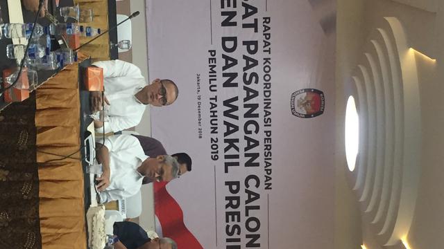 Rapat koordinasi persiapan debat pasangan calon Presiden dan calon Wakil Presiden di Jakarta, Rabu (19/12). Rapat membicarakan persiapan debat pasangan capres-cawapres Pilpres 2019. (Liputan6.com/Radityo Priyasmoro)