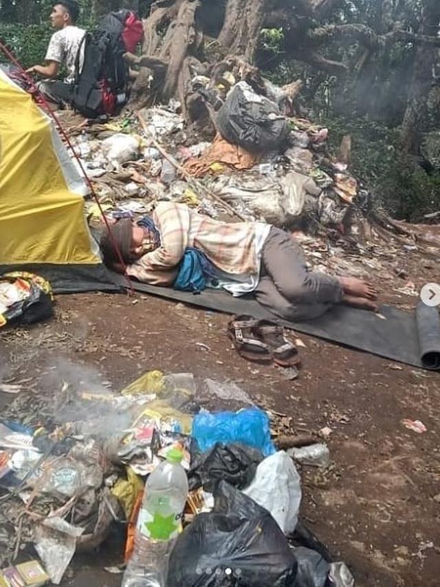 Potret Gunung Dempo di Sumatera Selatan Dipenuhi Sampah