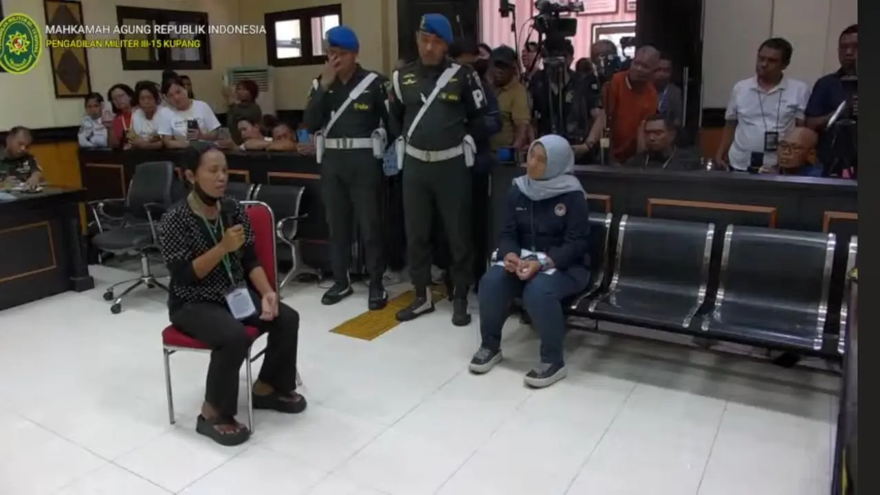 Ibu Angkat Prada Lucky