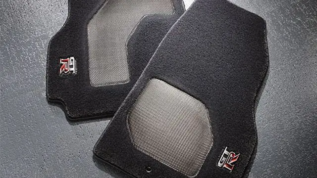 Nissan GT-R Premium Sport Floor Mats with Carbon Fiber