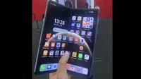 Hands-on Huawei Mate X6: HP Layar Lipat Bodi Tipis dengan Layar 120Hz