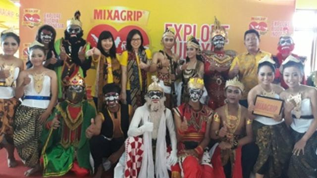 Aksi Mixagrip ajang kreasi seni dan budaya.