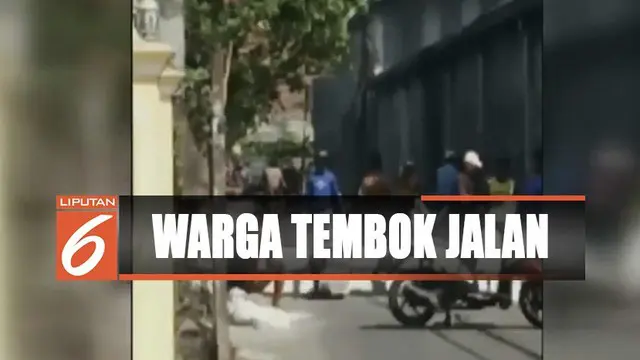 Mengaku Miliki Lahan, Seorang Warga Tutup Jalan dengan Tembok di Kenjeran