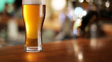 4 Efek Buruk Alkohol Buat Kesehatan Cewek Lifestyle Fimela Com
