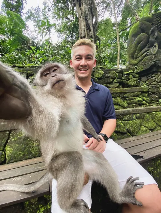 [Instagram/samuel_zylgwyn]