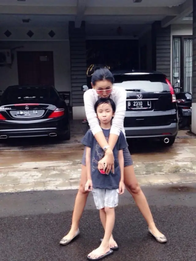 Azka Corbuzier dulu imut sekarang punya badan kekar