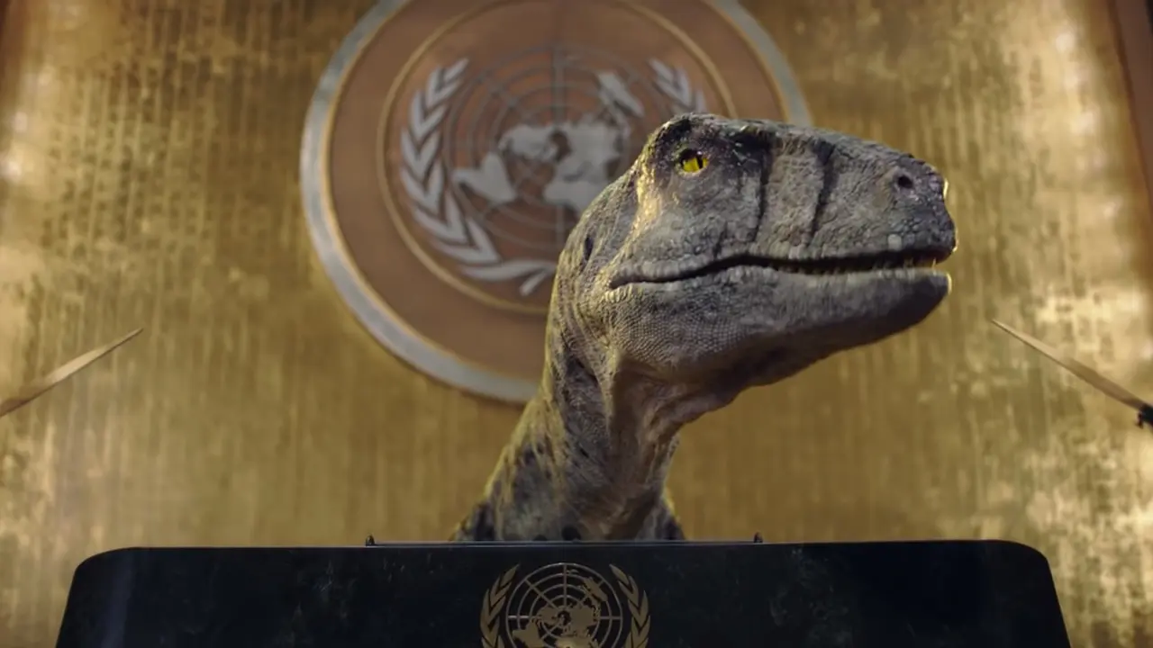 Dinosaurus di markas PBB juga meminta agar pemerintah tak fokus pada subsidi BBM.