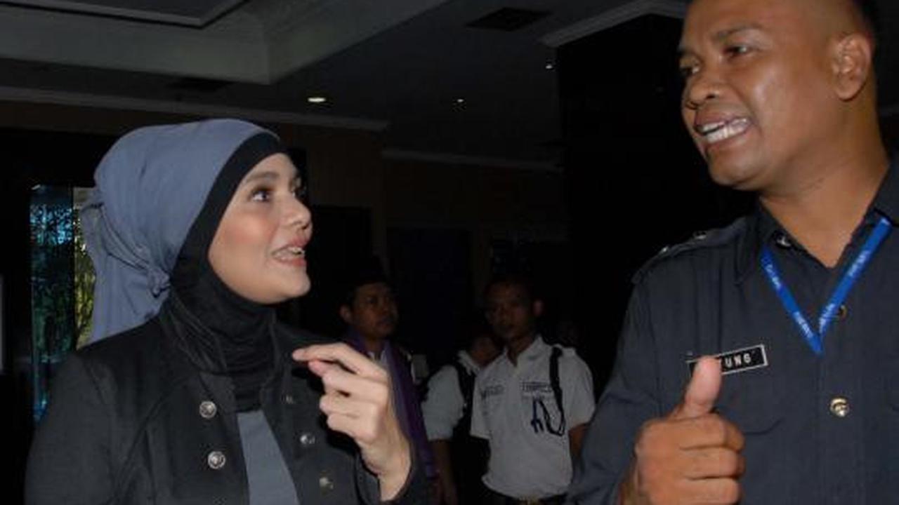Lula Kamal jenguk Raffi di BNN
