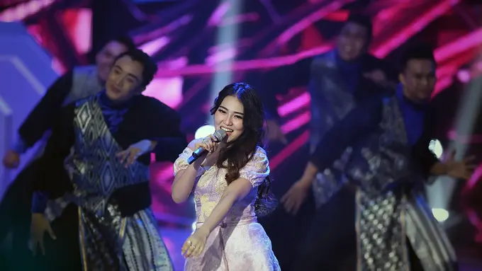 [Bintang] Kekinian, Via Vallen Ikut Cover Lagu Havana