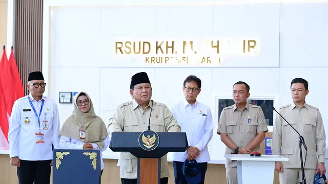 Presiden Prabowo Subianto saat meresmikan RSUD KH Muhammad Thohir di Krui, Kabupaten Pesisir Barat, Lampung, Rabu (10/6/2026).