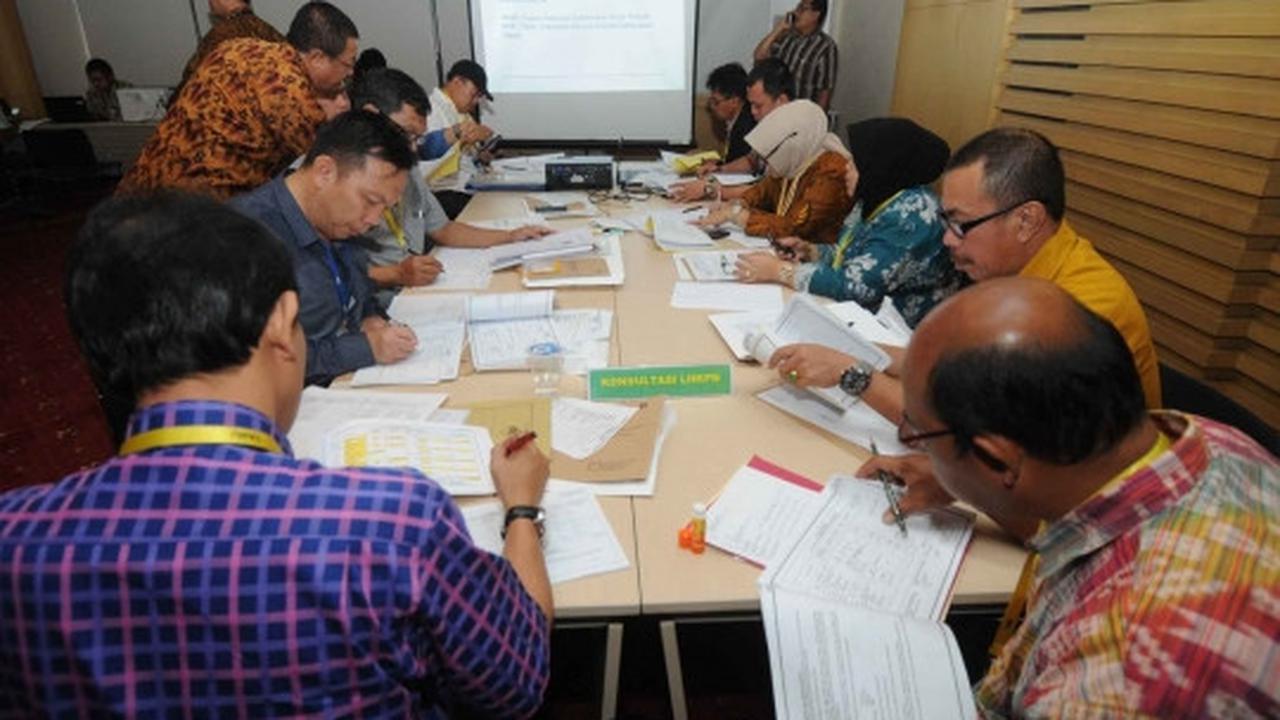 Calon kepala daerah antre serahkan laporan harta kekayaan ke KPK