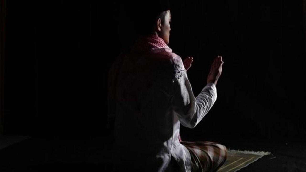 <b>Keutamaan Sholat Hajat</b><br>