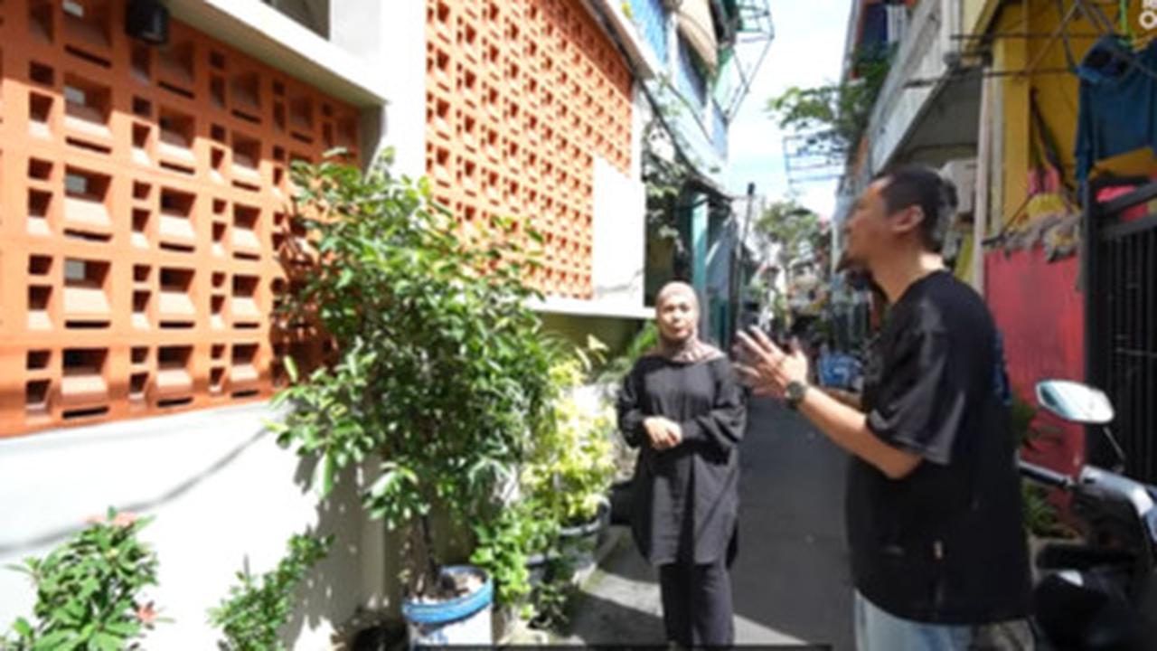 Potret Rumah di Gang Sempit Tampak Biasa dari Luar, di Dalamnya Begitu Mewah dan Estetik