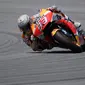 Pembalap Repsol Honda, marc Marquez, menjadi yang tercepat pada sesi latihan bebas (FP2) MotoGP Jerman. (AFP/LLuis Gene)