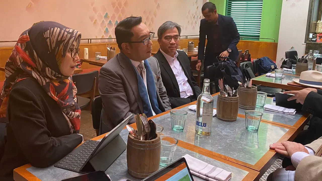 Pemprov Jabar Bertemu Investor Inggris untuk Penjajakan Kerja Sama PLTB 
