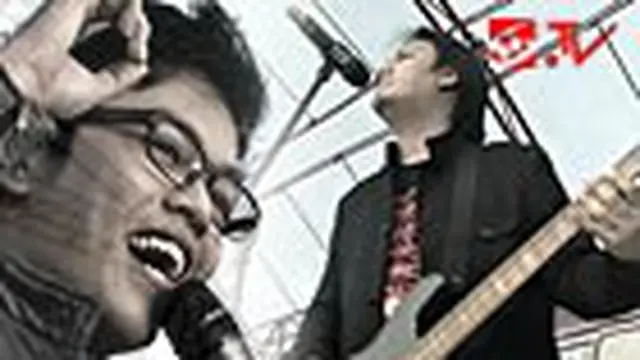 Jikustik - Dia Harus Tahu