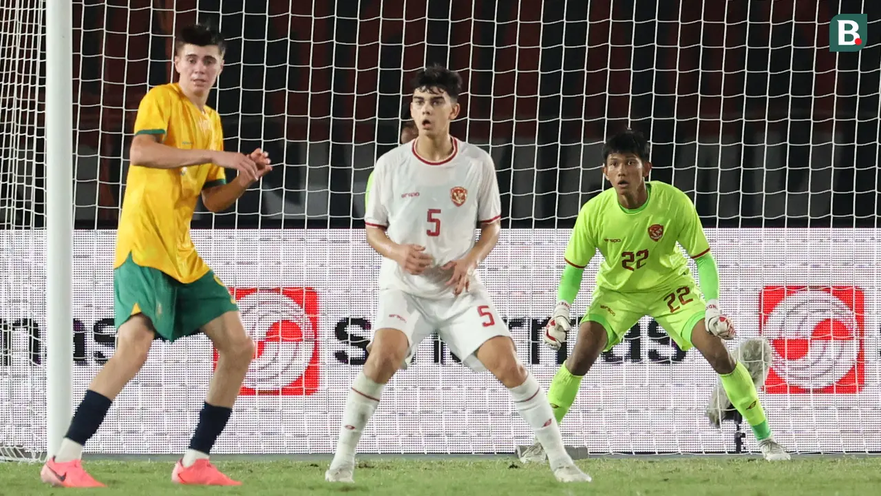 Foto: Perjuangan Matthew Baker Bersama Timnas Indonesia saat Melawan Negara Kelahirannya, Australia