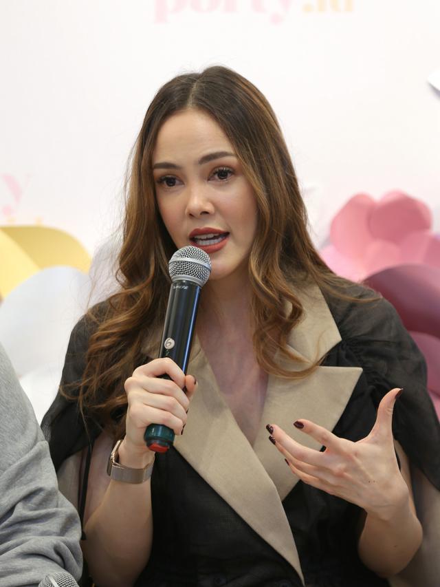 [Fimela] Cathy Sharon