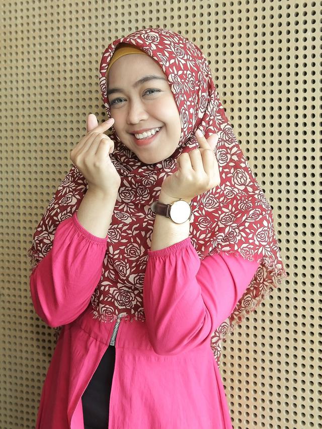 Tak Hanya Jalani Tradisi, Ria Ricis Jadikan Momen Lebaran untuk Kenalan - News & Entertainment ...