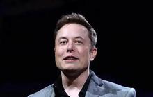 Elon Musk Lewat SpaceX Beli Spektrum Rp276 Triliun untuk Jaringan Seluler