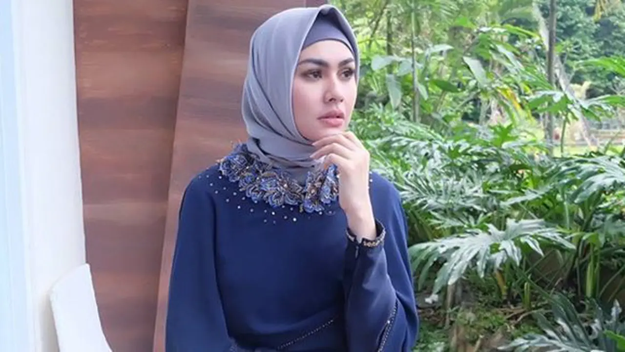 copyright instagram.com/kartikaputriworld