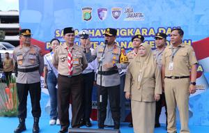 Kapolda Metro Jaya Irjen Pol Asep Edi Suheri meluncurkan Polisi Siswa Keamanan Sekolah, Senin (17/11/2025). (Liputan6.com/Ady Anugrahadi)