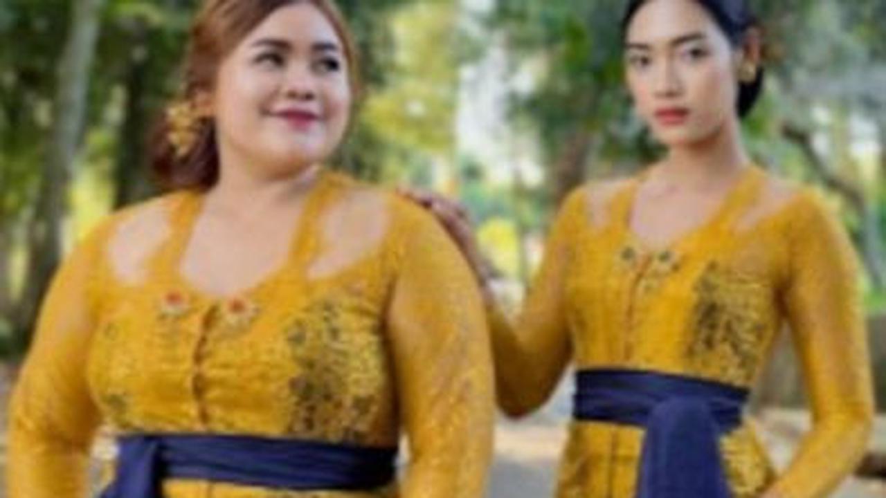 44.	"Kita harus membuat sejarah. Kita mesti menentukan masa depan yang sesuai dengan keperluan sebagai kaum perempuan dan harus mendapat pendidikan yang cukup seperti kaum laki-laki."