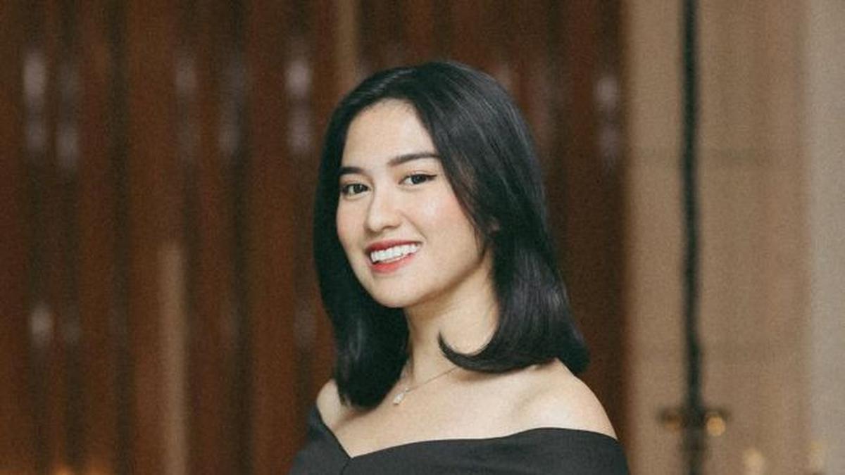 Kini Bahagia Dipersunting Luthfi Arif, Ochi Rosdiana Pernah Dekat dengan Sejumlah Pria Terkenal Ini
