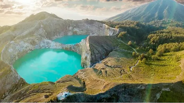 Danau Kelimutu