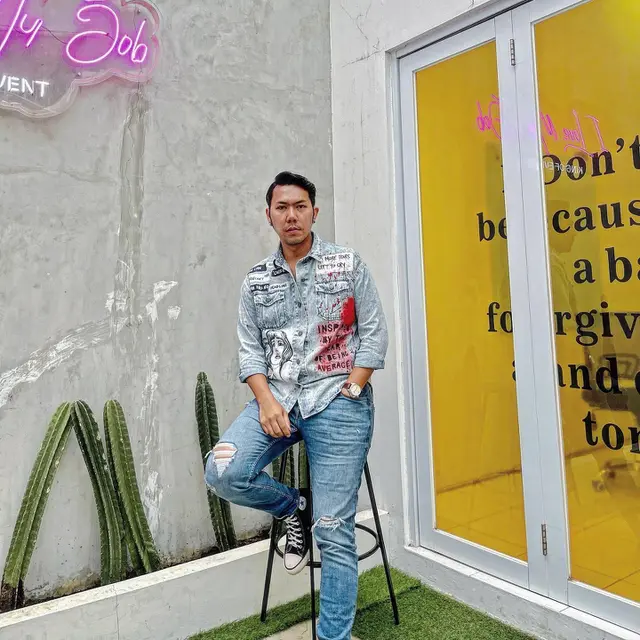 Penyanyi Boni Anggara Tentukan Pilihan di Pilkada 2024 Kabupaten ...