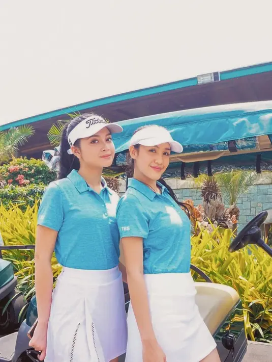 Selain Yoriko Angeline, Luna Maya dan Shabrina Luna, cukup banyak selebriti wanita yang mengisi waktu luangnya dengan bermain golf sebagai hobi untuk mengisi waktu luang. (Liputan6.com/IG/@yorikooangln_)