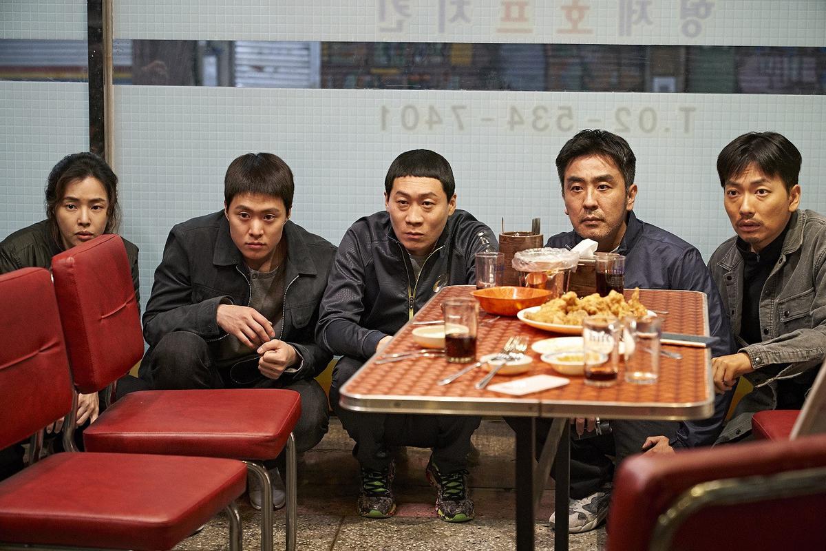 Liburan Tiba! Ini 10 Rekomendasi Film Korea yang Bisa Ditonton Bersama Keluarga dalam Berbagai Genre
