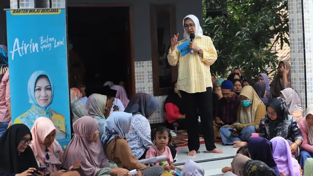 Mantan Wali Kota Tangerang Selatan (Tangsel) Airin Rachmi Diany dinilai masih berpeluang untuk maju di Pemilihan Kepala Daerah atau Pilkada Banten 2024.