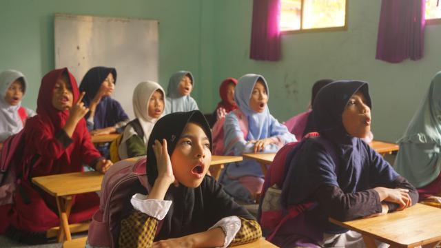 Terinspirasi dari Putrinya, Pria di Temanggung Dirikan Pesantren untuk Santri Tuli