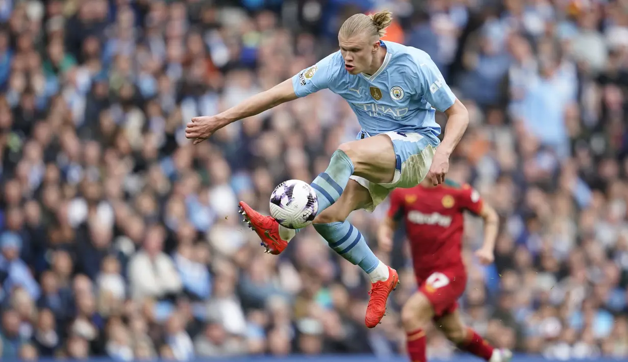 Haaland mencetak empat gol dalam pertandingan Premier League untuk pertama kalinya. (AP Photo/Dave Thompson)