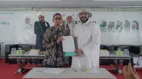 Perusahaan retail fashion muslim Indonesia yang dikenal dengan merk Elzatta, melakukan penandatangan kerjasama dengan Alwafaa Investment Oman.