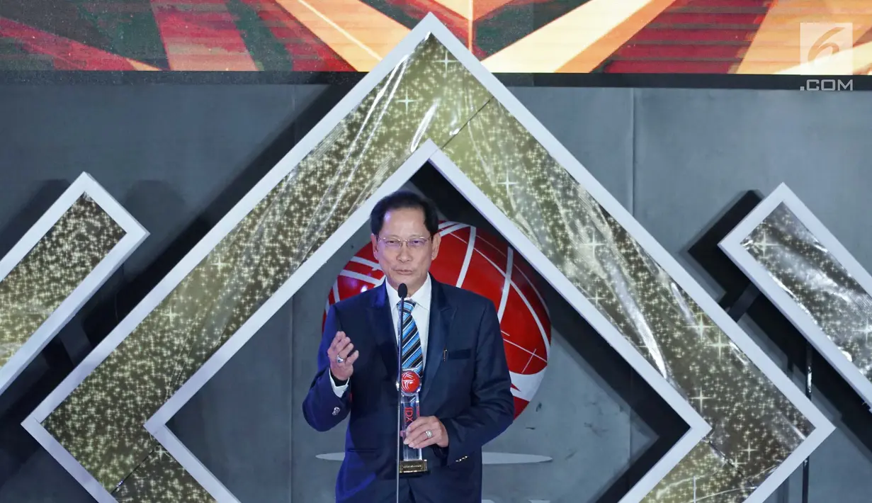 Presdir BCA Jahja Setiaatmadja memberikan sambutan pada IDX Channel Innovation Awards 2019 di Jakarta, Rabu (14/8/2019). IDX Channel memberikan apresiasi kepada pemimpin perusahaan dalam penerapan digitalisasi perbankan dan inovasi atas kerja keras, komitmen, dan inovasi.(Liputan6.com/HO/Eko)