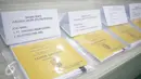 Barang bukti ditunjukan saat rilis pelaku pembobol 7 Bank di Jakarta, Kamis (9/3). Dit Tipideksus Bareskrim Polri menangkap seorang pria yang diduga pelaku pembobolan 7 bank. Kerugian dalam kasus ini mencapai Rp 1 triliun. (Liputan6.com/Faizal Fanani)